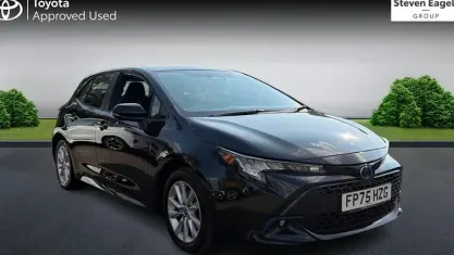Used Toyota Corolla 178 HP (130 kW) 2025 Black Hatchback