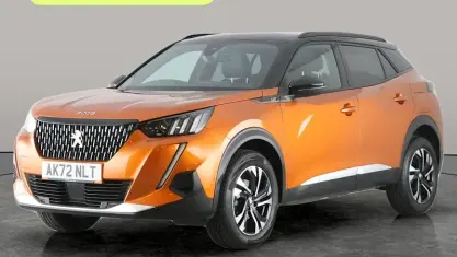 Used Peugeot 2008 Active 131 HP (96 kW) 2023 Orange SUV