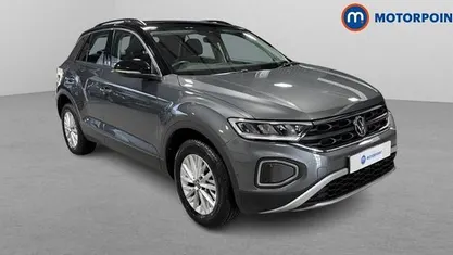 Used VW T-Roc Life 150 HP (110 kW) 2025 SUV