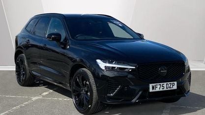Begagnad Volvo XC60 Plus 250 HK (183 kW) 2025 Svart SUV