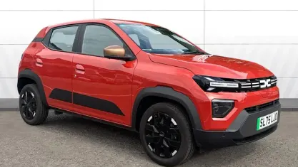 New Dacia Spring Extreme 47 kW (65 HP) 2025 Red Hatchback