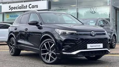 Black Used 2024 VW Tiguan R-line SUV | £30,295 (Fair price)