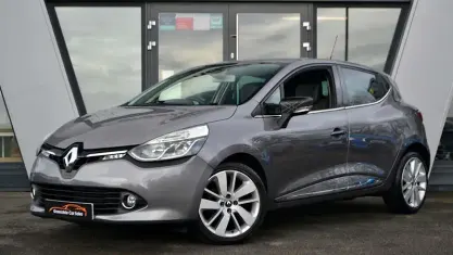 Used Renault Clio Iconic 90 HP (66 kW) 2016 Grey Hatchback