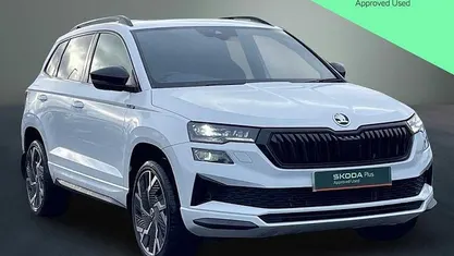 Used 2024 Skoda Karoq SportLine SUV | £22,466 (Fair price)