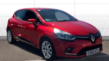 Used Renault Clio IV Dynamique 75 HP (55 kW) 2018 Hatchback