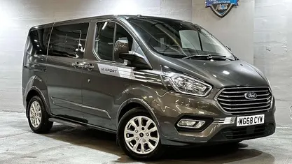 Used Ford Tourneo Titanium 131 HP (96 kW) 2019 MPV