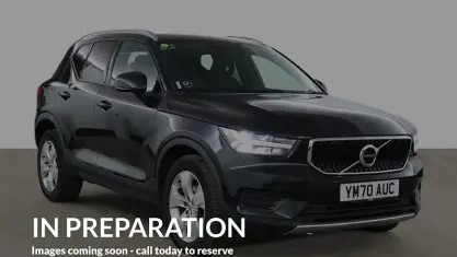 Used Volvo XC40 Momentum 163 HP (119 kW) 2021 Black SUV