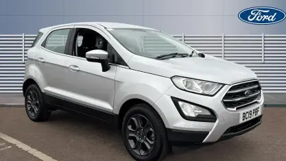Usado Ford Ecosport Zetec 101 HP (74 kW) 2019 Prateado SUV