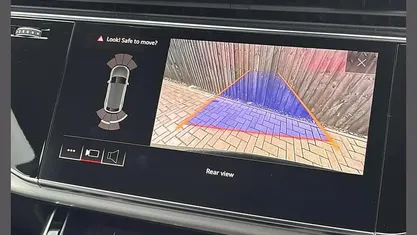 Black Used 2019 Audi SQ8 Comfort SUV | £49,499 (Fair price)