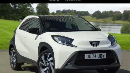 Used Toyota Aygo X 72 HP (52 kW) 2024 White SUV