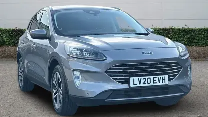 Second-hand Ford Kuga Titanium 120 CP (88 kW) 2020 Argintiu SUV