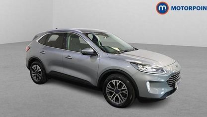 Używany Ford Kuga Titanium 120 KM (88 kW) 2020 Srebrny SUV