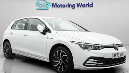 Used VW Golf VIII Style 131 HP (96 kW) 2024 Hatchback