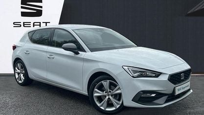 Begagnad Seat Leon FR 110 HK (80 kW) 2023 Halvkombi