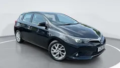 Used 2016 Toyota Auris Hybrid Business Edition Hatchback | £12,299 (Fair price)