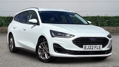 Used Ford Focus Titanium 125 HP (91 kW) 2022 White Estate