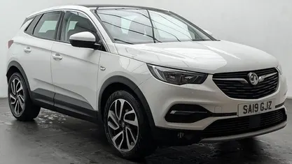 Used Vauxhall Grandland X Elite 131 HP (96 kW) 2021 SUV