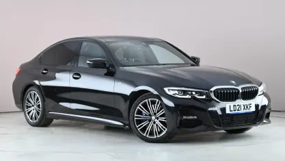 Begagnad BMW 330 M Sport 258 HK (189 kW) 2021 Svart Sedan