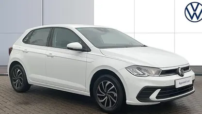 Used 2025 VW Polo Life Hatchback | £18,102 (Fair price)