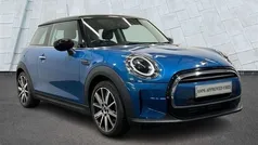 Used 2022 Mini Cooper Classic Hatchback | £16,800 (Good price)