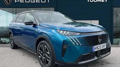 Używany Peugeot 5008 GTi 136 KM (100 kW) 2025 SUV