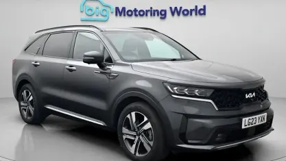 Used Kia Sorento 230 HP (169 kW) 2023 Grey SUV