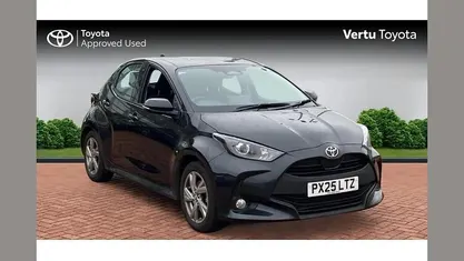 Used 2025 Toyota Yaris Hybrid Hatchback | £19,058 (Good price)