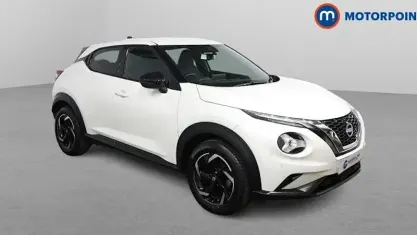 Używany Nissan Juke N-Connecta 114 KM (83 kW) 2023 Biały SUV