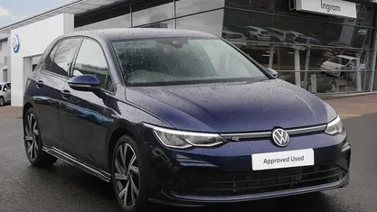 Used VW Golf VIII R-line 131 HP (96 kW) 2024 Hatchback