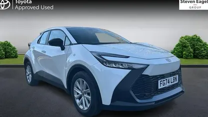 Used Toyota C-HR 140 HP (102 kW) 2026 SUV