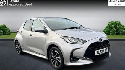 Usado Toyota Yaris Hybrid Design 116 CV (85 kW) 2025 Utilitario