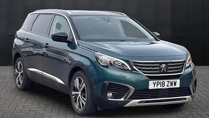 Used Peugeot 5008 Allure 131 HP (96 kW) 2020 Estate