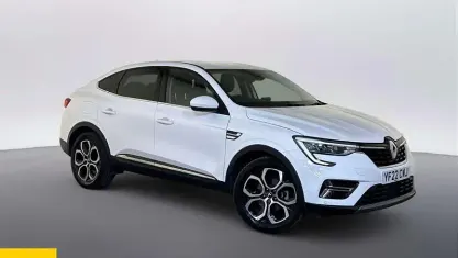 Used Renault Arkana Version S 145 HP (106 kW) 2022 White SUV