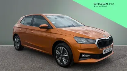 Usado Skoda Fabia SE L 110 HP (80 kW) 2023 Laranja Citadino
