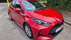 Red New 2024 Toyota Yaris Hybrid Hatchback | £18,750 (Fair price)