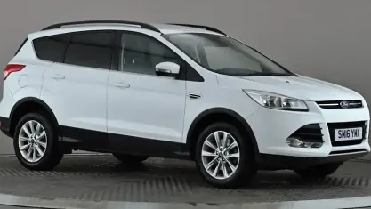 Used Ford Kuga Titanium 150 HP (110 kW) 2016 White SUV