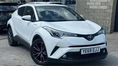 Used 2017 Toyota C-HR SUV | £14,180 (Expensive)