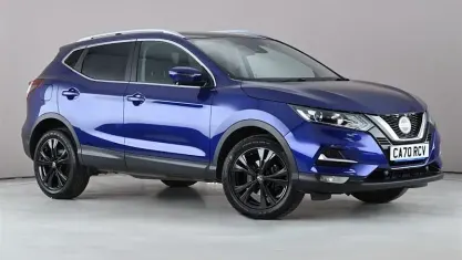 Used Nissan Qashqai N-Connecta 140 HP (102 kW) 2020 Blue SUV