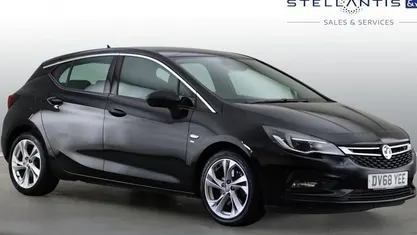 Used Vauxhall Astra SRi 200 HP (147 kW) 2019 Hatchback