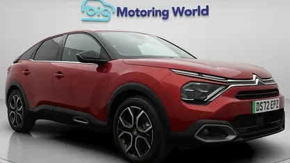 Used Citroën e-C4 Shine 100 kW (136 HP) 2023 Red Hatchback