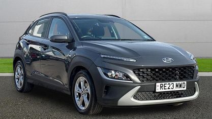 Usado Hyundai Kona SE 120 HP (88 kW) 2022 Cinzento SUV