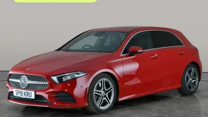 Usado Mercedes A250 AMG Line Premium 224 CV (164 kW) 2019 Rojo Utilitario