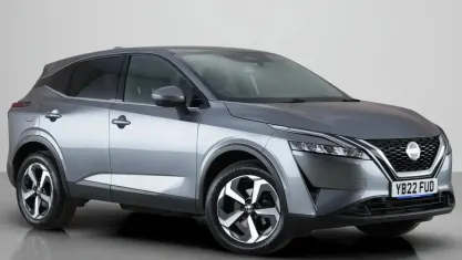 Used Nissan Qashqai N-Connecta 140 HP (102 kW) 2022 Grey SUV