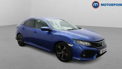 Begagnad Honda Civic SR 126 HK (92 kW) 2022 Halvkombi