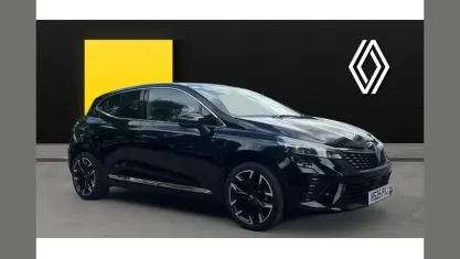 Used Renault Clio Techno 90 HP (66 kW) 2025 Black  Hatchback