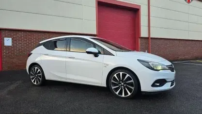 Second-hand Vauxhall Astra SRi 145 CP (106 kW) 2020 Hatchback