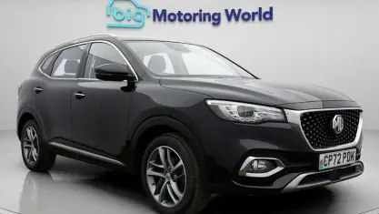 Używany MG HS Excite 162 KM (119 kW) 2023 Czarny SUV