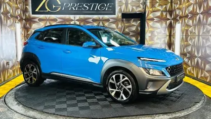 Usado Hyundai Kona Premium 120 HP (88 kW) 2022 Azul SUV