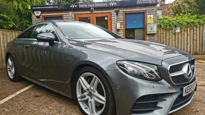 Usado Mercedes E220 AMG line 194 CV (142 kW) 2019 Gris Coupe