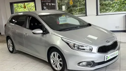 Used Kia Ceed Sportswagon 128 HP (94 kW) 2013 Silver Estate